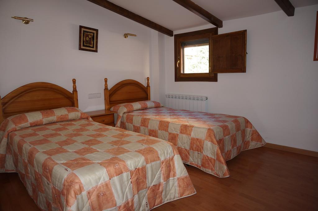 Casa Rural Os Arregueses Alquezar Bagian luar foto