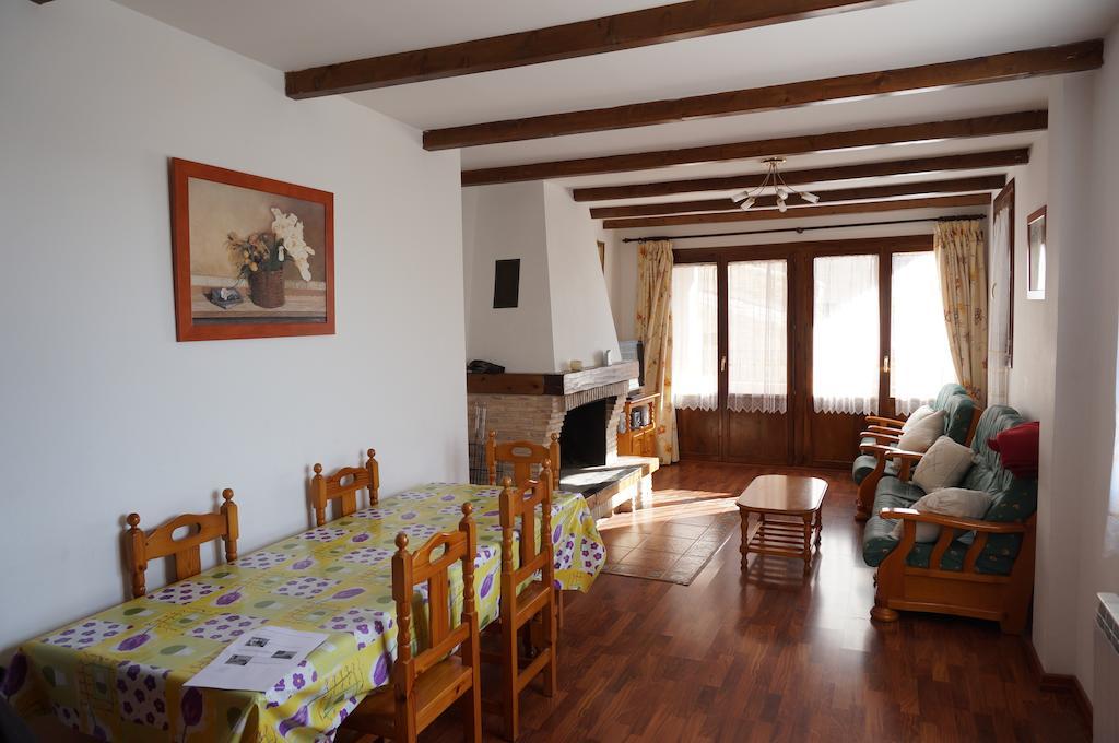 Casa Rural Os Arregueses Alquezar Bagian luar foto