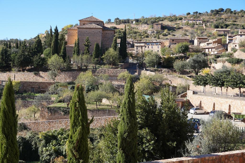 Casa Rural Os Arregueses Alquezar Bagian luar foto
